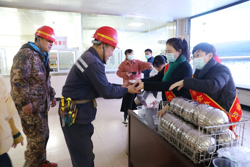 招贤矿业6007d8187ef54.jpg 招贤矿业6007d8187ef54.jpg